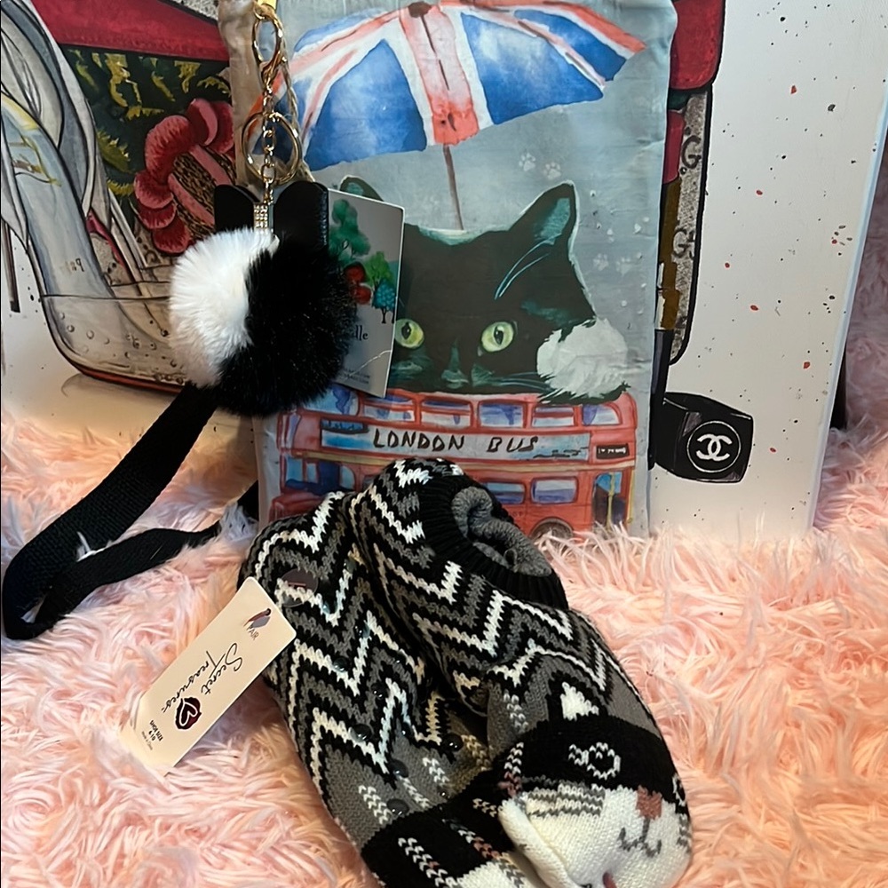 Cat Print Shoulder Bag London theme and cat slippers NWT 11”x7”